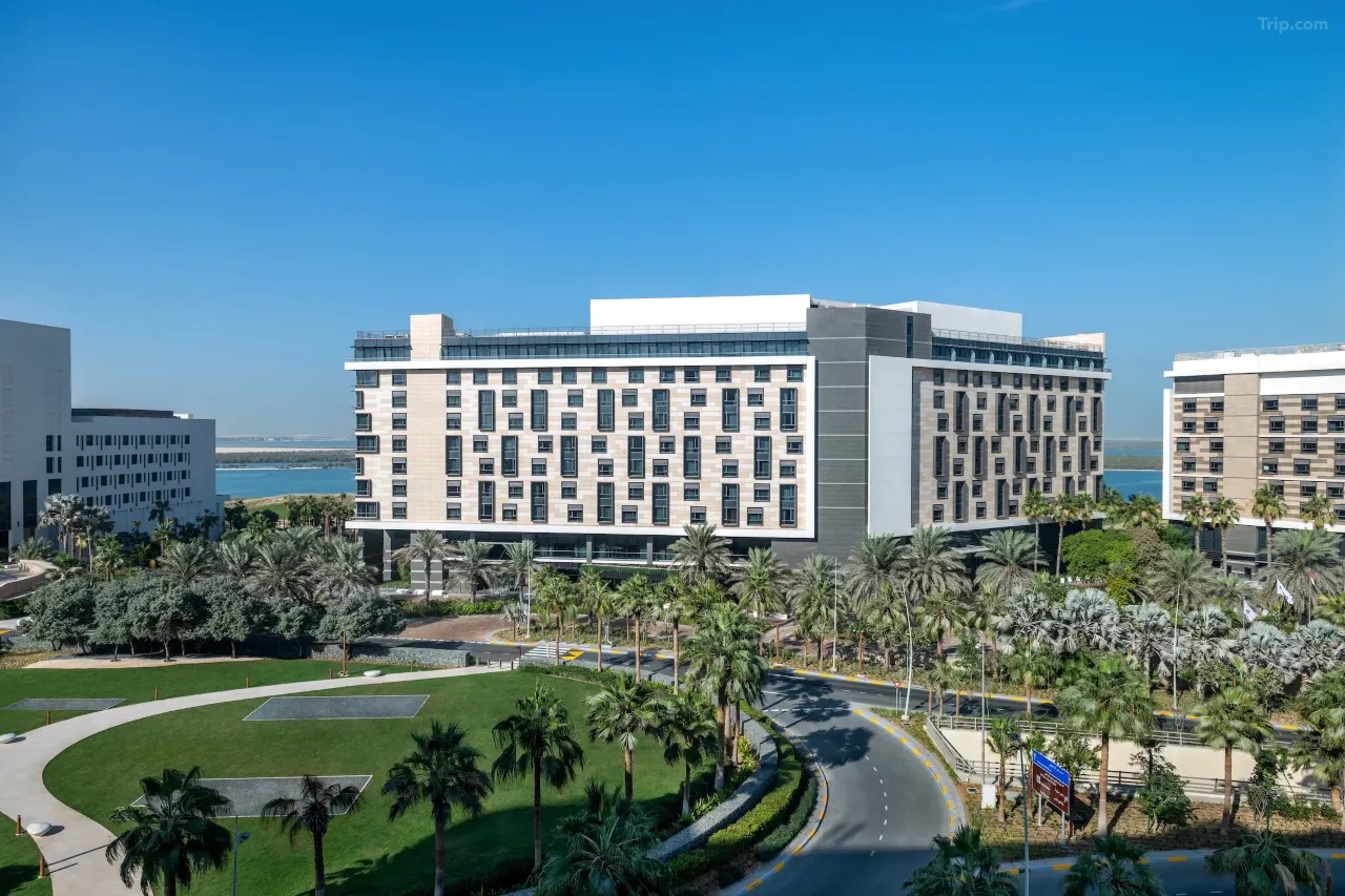 Senyuan Furniture & InterContinental Abu Dhabi Yas Island Mangrove Hotel | Luksusliku kuurordi kogemuse &uuml;mberdefineerimine